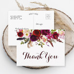 Bohemian Floral Burgundy Fall Weddenschap Dank je Briefkaart<br><div class="desc">Bohemische stijl Dank U Briefkaart met waterverf illustratie van bogundy,  rode en roze pinda's en rozen met een veenaccent. Dit is perfect voor de herfst | herfst- en winterevenementen. Klik op de knop Aanpassen om lettertypen,  grootten en kleuren te wijzigen. Overeenkomende objecten zijn ook beschikbaar.</div>