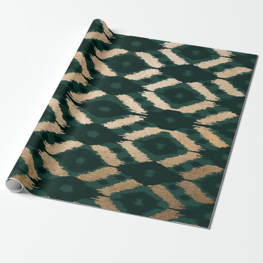 Bohemian Gold Forest Green Ikat Pattern Cadeaupapier (Uitgerold)