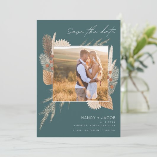 Bohemian Pampas Grass Foto Weddenschap Save The Date (Staand voorkant)