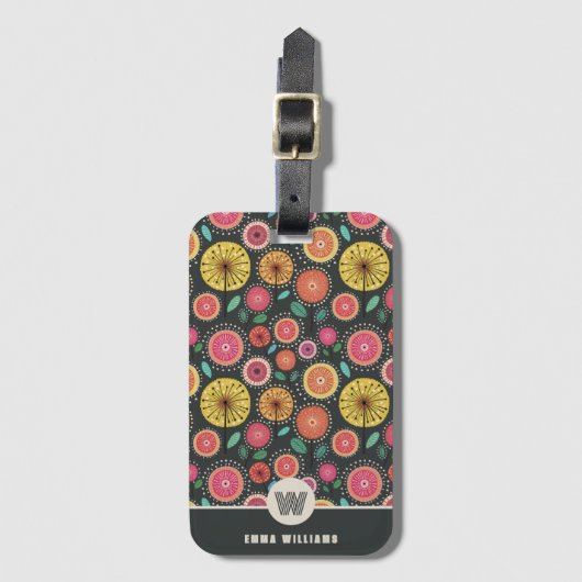Bohemian Scandi Folk Flower Monogram Bagagelabel (Voorkant (verticaal))