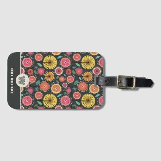 Bohemian Scandi Folk Flower Monogram Bagagelabel (Voorkant (horizontaal))