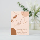 Bohemian Tan Brown Wedding Table Seating Kaart (Staand voorkant)