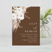 Bohemian White Floral Modern Wedding Kaart (Staand voorkant)