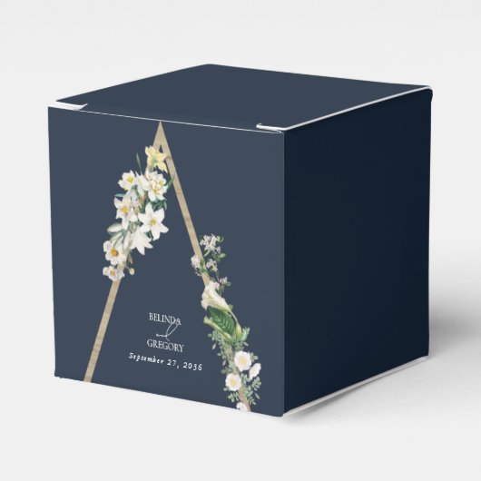 Bohemian Wood Pyramid Wit Bloemen Blauw Bruiloft Bedankdoosjes (Voorkant Zijde)