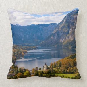 Bohinj-meer in Slovenië in het najaar Kussen