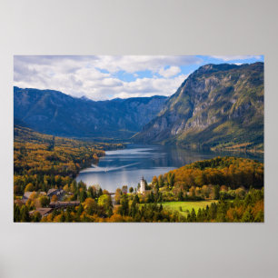 Bohinj-meer in Slovenië in het najaar Poster