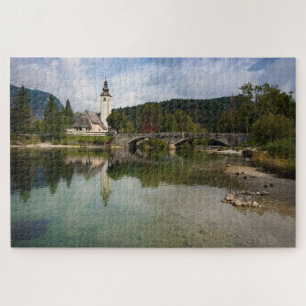 Bohinj-meer met kerkreflectie in Slovenië Legpuzzel