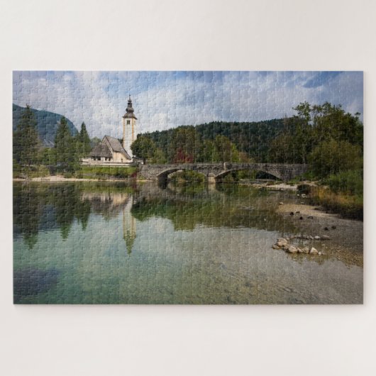 Bohinj-meer met kerkreflectie in Slovenië Legpuzzel (Horizontaal)