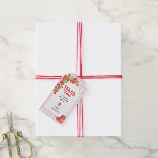 Boho aardbeienbes Eerste Verjaardag Bedankt Cadeaulabel (Met Touw)
