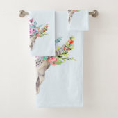 Boho Animal Skull met Butterflies en Flowers Bad Handdoek (Insitu)