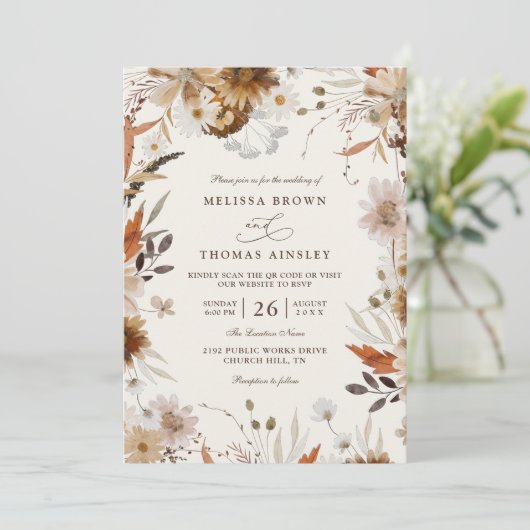 Boho Autumn Wildflower Beige QR Code Wedding Kaart (Staand voorkant)
