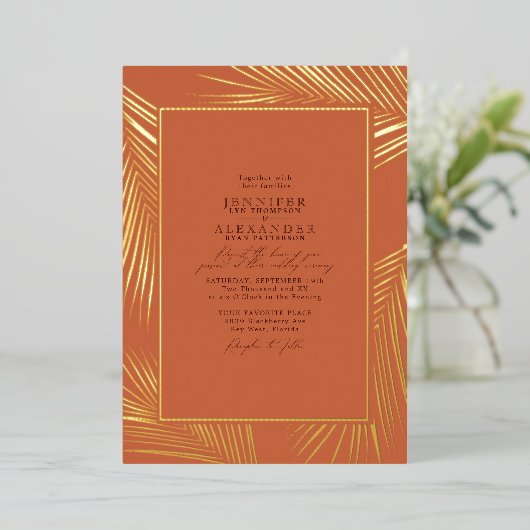 Boho Beach Coastal & RSVP QR Code Weddenschap Gold Folie Uitnodiging (Staand Voorkant)