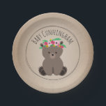 Boho Beer Cardstock geïnspireerd op aangepast Baby Papieren Bordje<br><div class="desc">Borden op papier van baby shower,  voorzien van een afbeelding van een baby-beer met een bloemkroon.  Achtergrond is kaartvoorraad geïnspireerd. Pas de naam aan.</div>