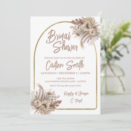 Boho Beige Pampas Grass Bridal Shower Uitnodiging (Staand voorkant)
