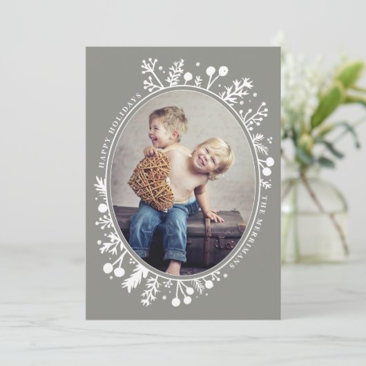 Boho Berries Ovale Kerst Foto Kaart Taupe (Staand voorkant)