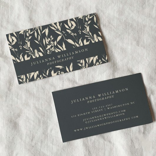 Boho Black Hand Drawn Floral Professional Visitekaartje