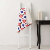 Boho Blauw Paarse Rode Bloemen Medium Sherpa Dekbe Deken (In situ)
