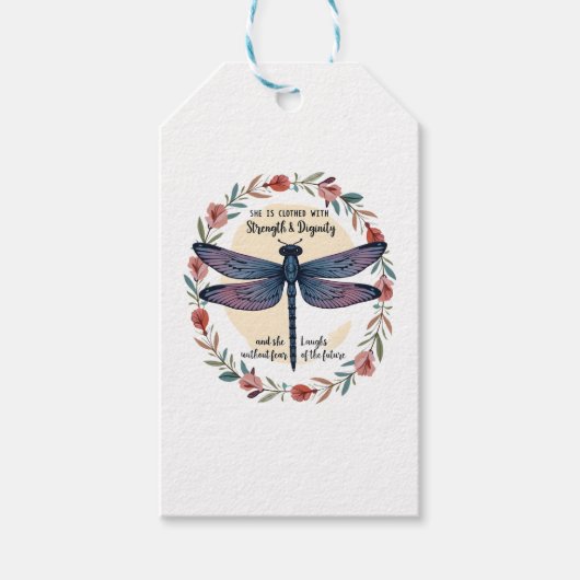 Boho Bloem Libelle Zij Is Bekleed Met Kracht Cadeaulabel (Voorkant)