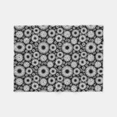 Boho bloemen Zwart en wit vector bloempatroon Fleece Deken (Voorkant (Horizontaal))