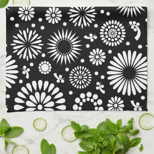 Boho bloemen Zwart en wit vector bloempatroon Theedoek (Gevouwen)