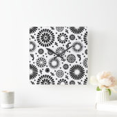 Boho bloemen Zwart en wit vector bloempatroon Vierkante Klok (Huis)