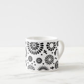 Boho bloemen Zwart-wit vectorbloempatroon Espresso Kop (Voorkant rechts)