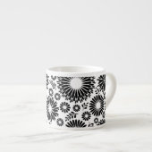 Boho bloemen Zwart-wit vectorbloempatroon Espresso Kop (Voorkant rechts)