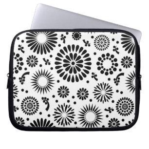 Boho bloemen Zwart-wit vectorbloempatroon Laptop Sleeve