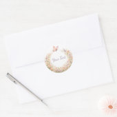 Boho bloemenen krans met vlinder ronde sticker (Envelop)