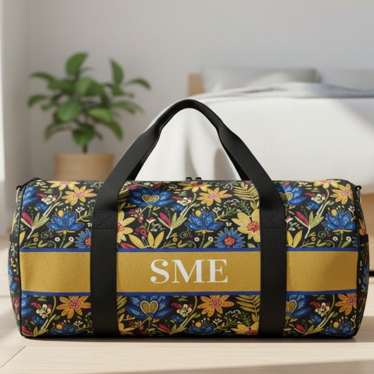 Boho bloemig monogram cadeau voor haar plunjezak