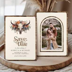 Boho bloemige koeien schedel westerse trouwfoto save the date