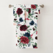 Boho Bloom | Bourgogne Red Blush en Navy Pattern Bad Handdoek (Insitu)