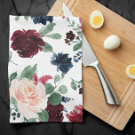 Boho Bloom | Bourgondisch rood en marineblauw patr Theedoek<br><div class="desc">Verfijnde handgeschilderde boho chique waterverf bloemenmet prachtige bordeaux marsala rood en blozend roze stralende bloemenmet marineblauw accentbloemen verfraaid met botanische laurier en donkerrode diamante schittering. Vanaf het collectie "Boho Bloom" is deze lay-out voorzien van rijke Boheemse wilde bloemen met eucalyptusgroen gebladerte. Voor andere kleuren of bijpassende producten, bezoek de JustFharryn...</div>