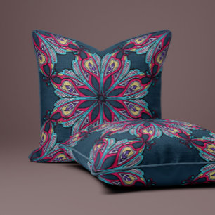 Boho Bloom in Diep Marineblauw Kussen