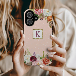 Boho Blooms Blush Stip Monogram iPhone 16 Hoesje