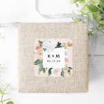 Boho Blooms Modern Floral Wedding Monogram Vierkante Sticker<br><div class="desc">Boho chic floral stickers zijn voorzien van je initialen en bruiloft- of evenementdatum omgeven door een vierkante rand van waterverf bloemen en bladeren in pastelwoestijn geïnspireerde aardtinten van sage groen,  perzik,  ivoor en wit. Ideaal voor het verzegelen van enveloppen of als afwerking voor gunsten.</div>