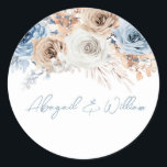 Boho Blue: Dusty Blue Bohemian Floral Wedding Ronde Sticker<br><div class="desc">Boho Blue: Dusty Blue Bohemian Floral Wedding Classic Round Sticker</div>