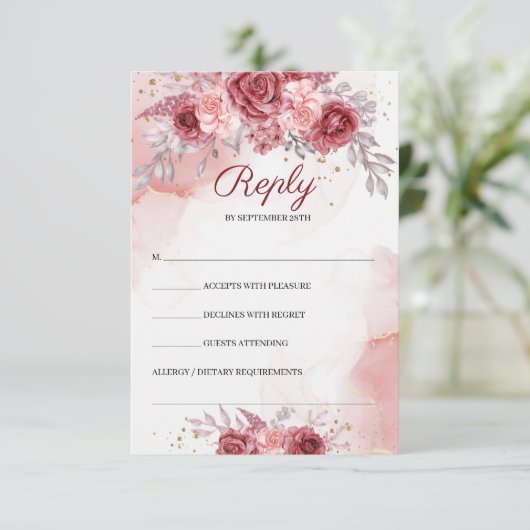 Boho Blush Bourgogne Rozen Bloemen Goud Bruiloft RSVP Kaartje (Staand voorkant)