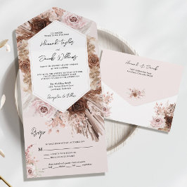 Boho Blush Pampas Grass met RSVP Weddenschap All In One Uitnodiging