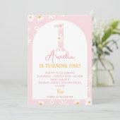 Boho Blush Roze Daisy 1e Verjaardag Uitnodiging (Staand voorkant)