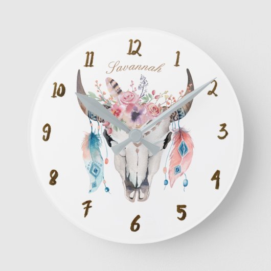 Boho Bohemian Cow Skull Horns Floral Feathers Ronde Klok (Voorkant)