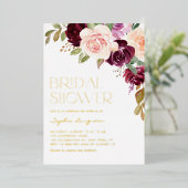 Boho-bordeaux en perzikbloemen Herfst Bruiloftsbor Folie Uitnodiging (Staand Voorkant)
