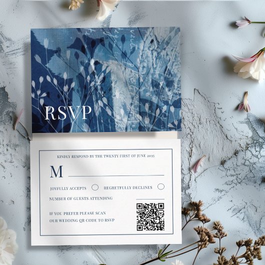 Boho Botanical Blue & White Wedding RSVP Informatiekaartje
