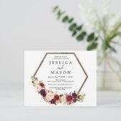 Boho Bourgondische koppels Douche Uitnodiging (Staand voorkant)