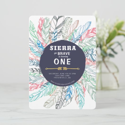 Boho Brave Feather Birthday Uitnodiging (Staand voorkant)