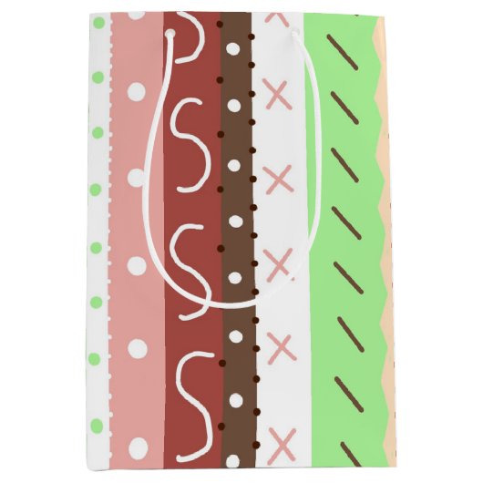 Boho Brown, Burgundy, Green en Mauve Whimsical Medium Cadeauzakje (Voorkant)