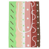 Boho Brown, Burgundy, Green en Mauve Whimsical Medium Cadeauzakje (Achterkant)