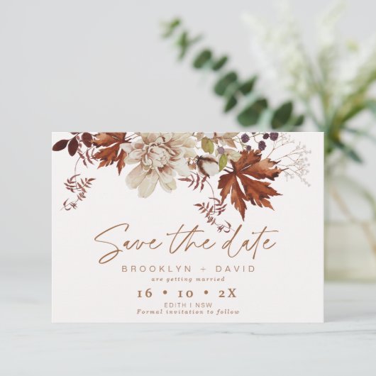 Boho Brown Herfst Floral Wedding Save the Date Kaa Kaart (Staand voorkant)