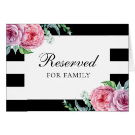 Boho bruiloft gereserveerd bord. Roze tuinvloeien