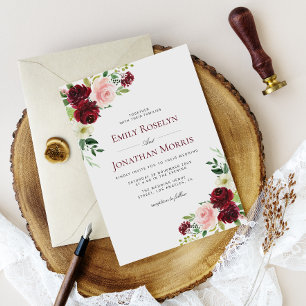 boho burgundy en blush floral bruiloft uitnodiging